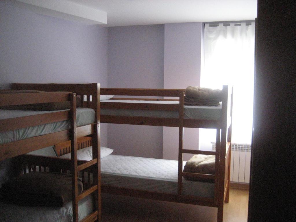 Albergue Turistico Rio Aragon Canfranc Cameră foto
